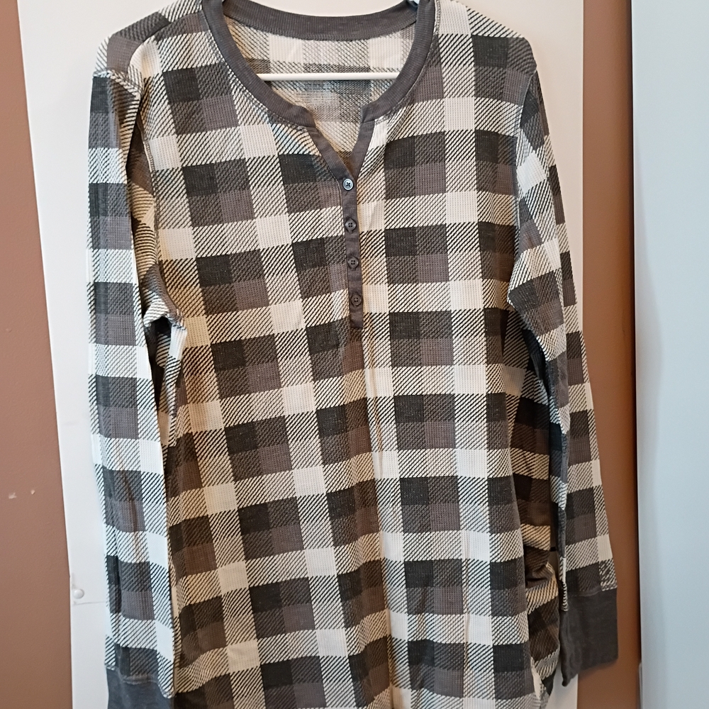 Cuddl Duds Maternity Gray Stretch Thermal Top
